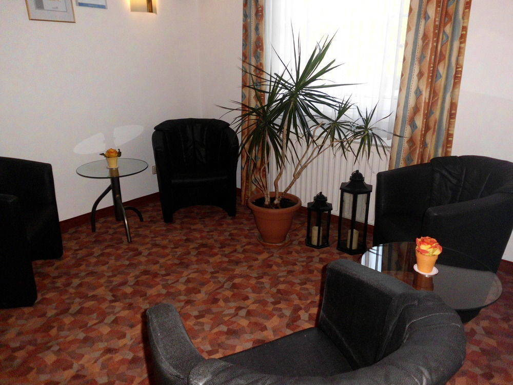 Hotel Montana Lauenau Esterno foto