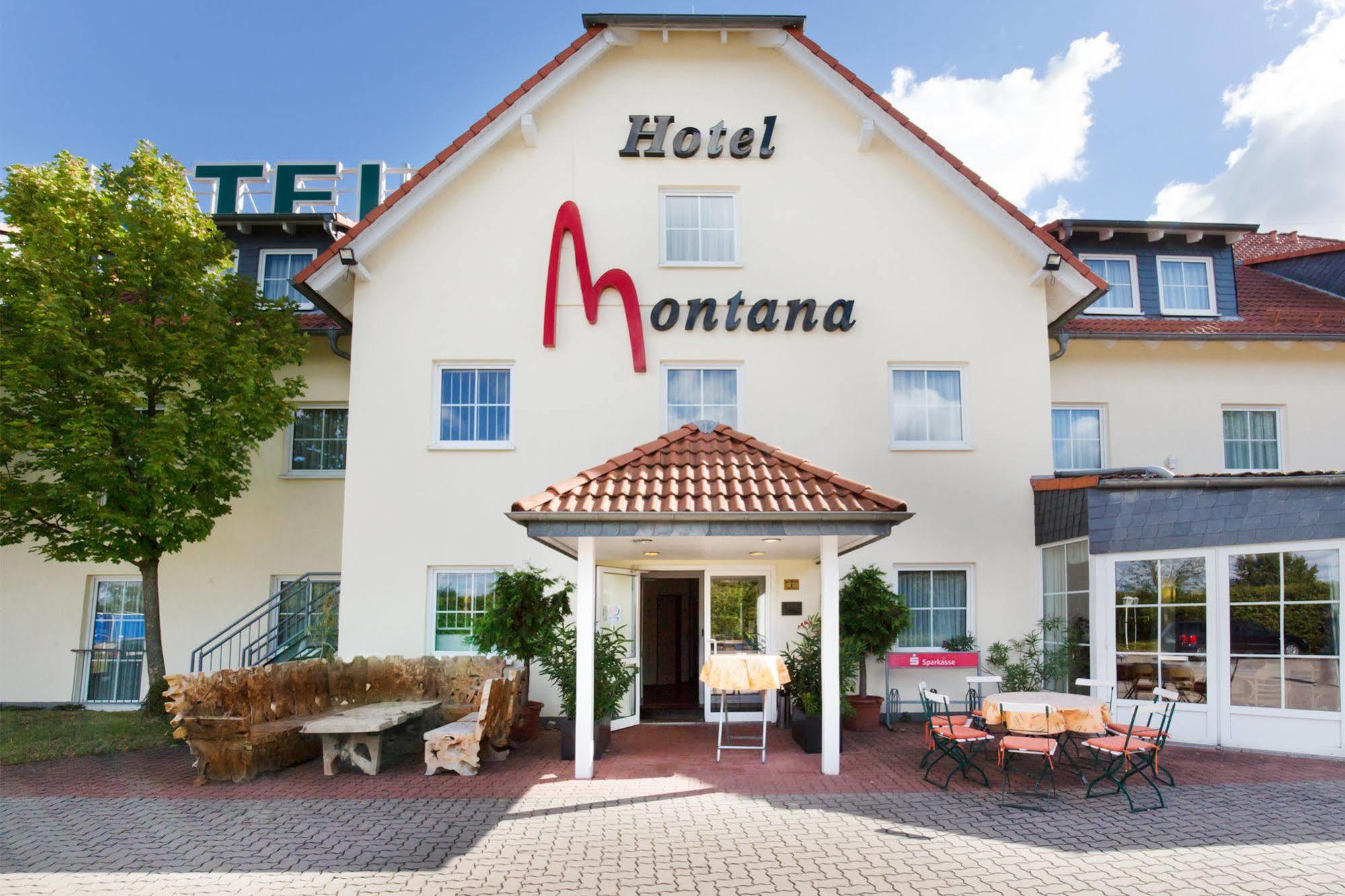 Hotel Montana Lauenau Esterno foto